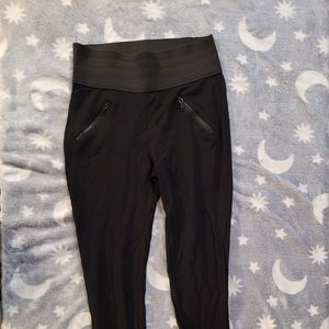 Black Guess Leggings With Zipper Detail Size L